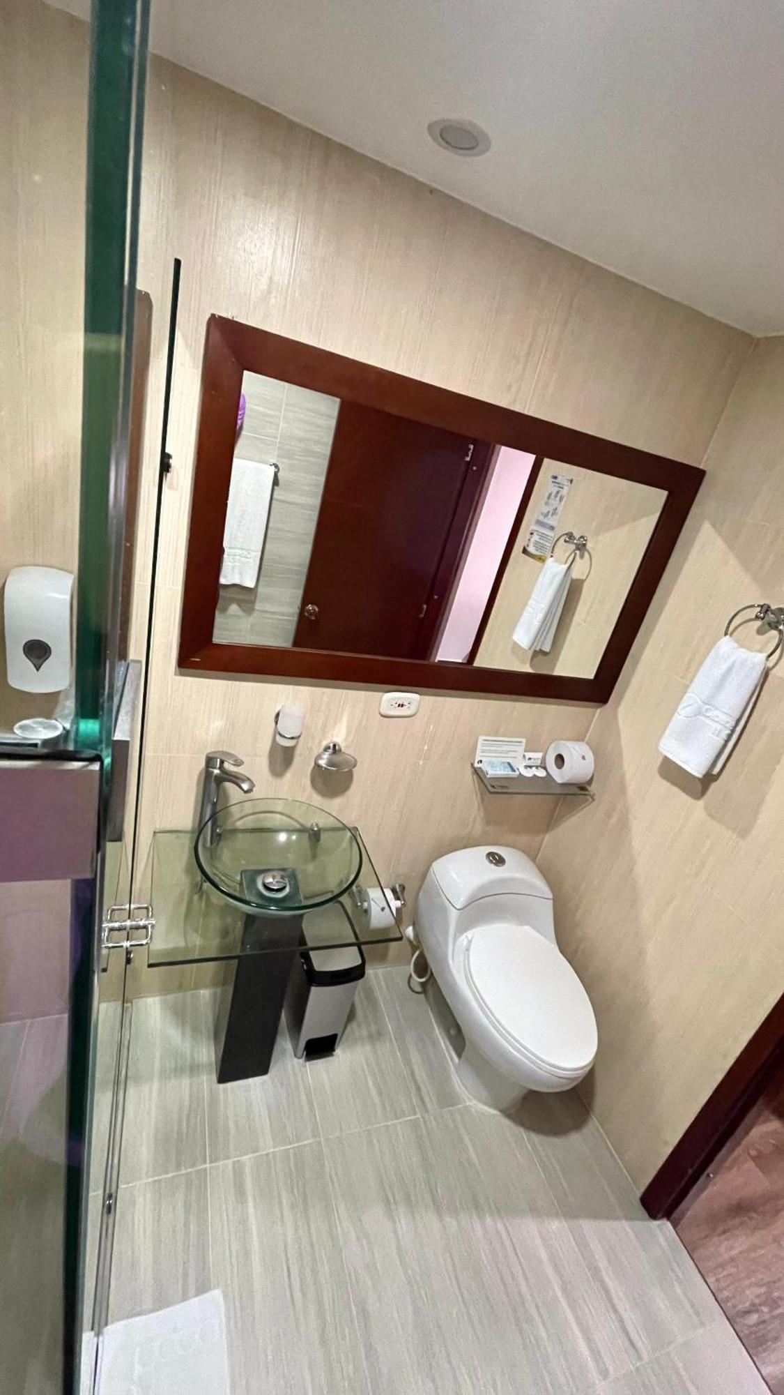 Cabecera Country Hotel Bucaramanga Extérieur photo